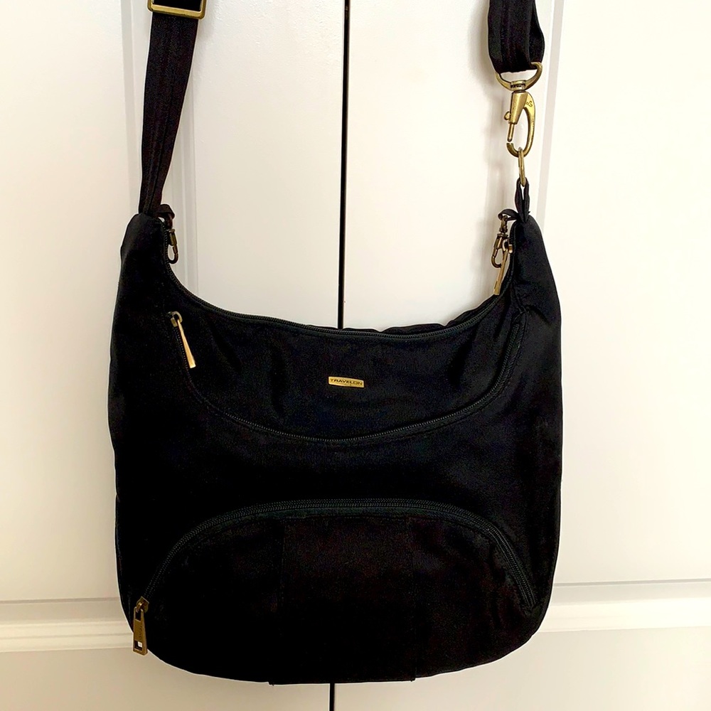 Travelon Anti theft crossbody bag